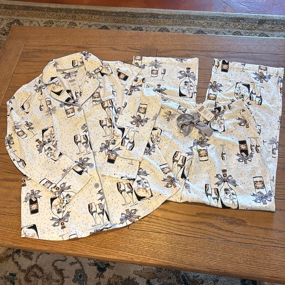 NWT Soma Celebration Embraceable Long Sleeve PJ Pajama Set ~ SMALL - Picture 5 of 8